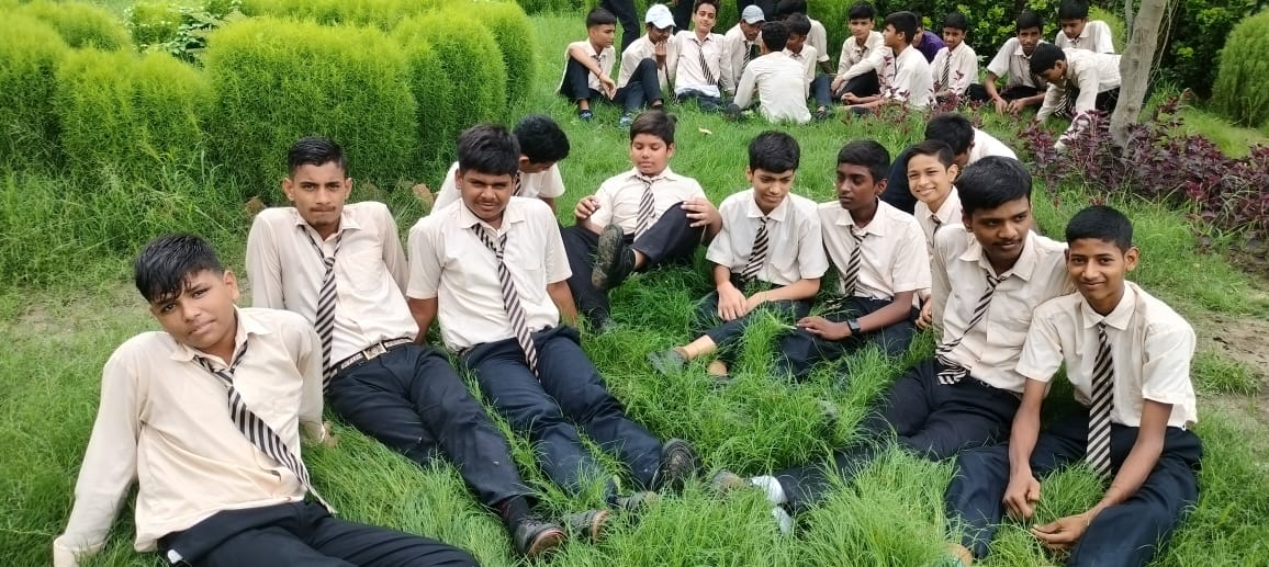 Moulding a New Generation of Leaders - Admissions Open
